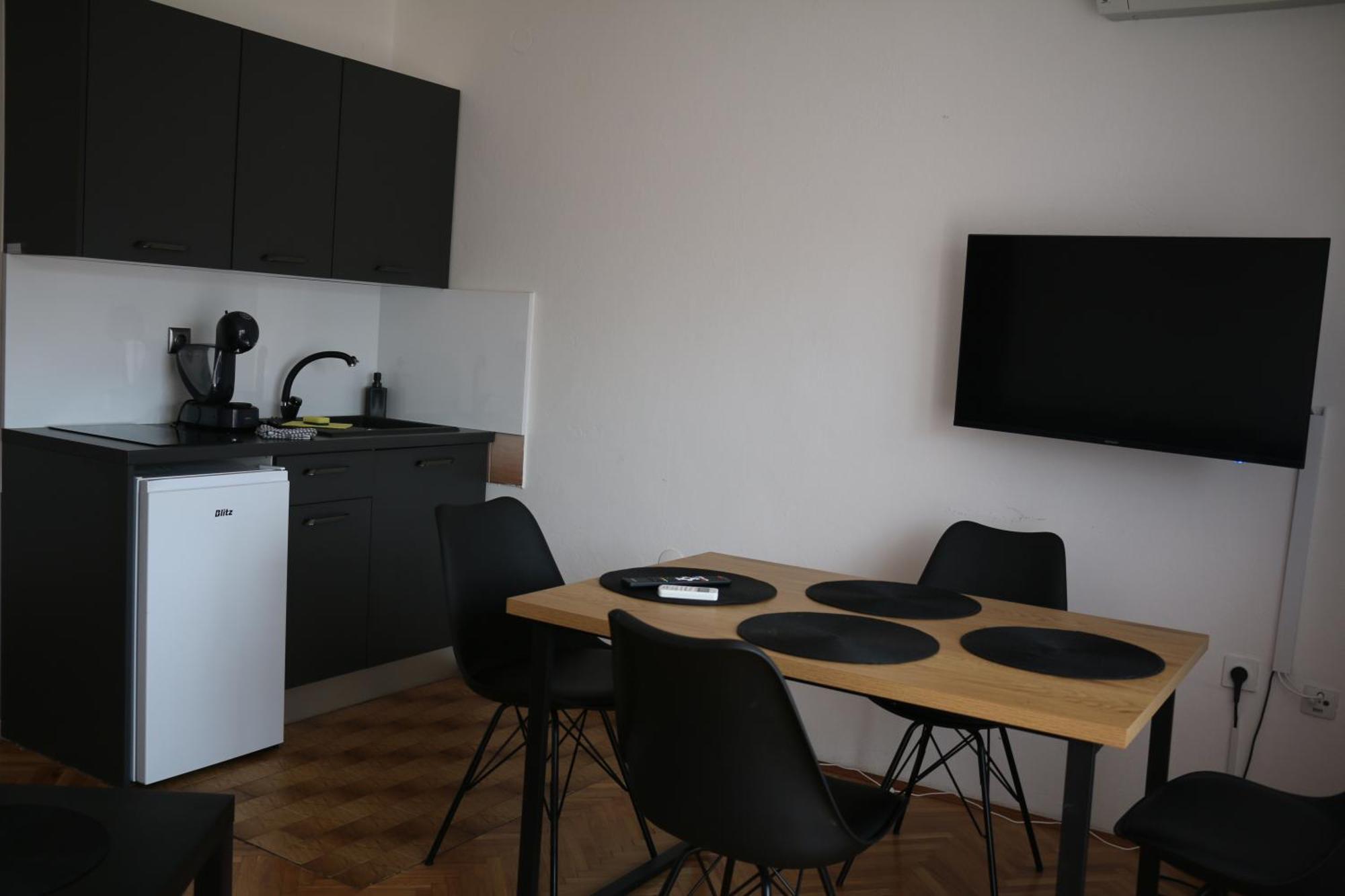 Apartmani Suhi Brod Медулин Экстерьер фото